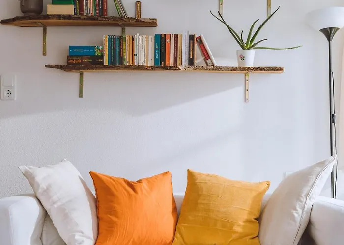 Idyllisches Mit Teich