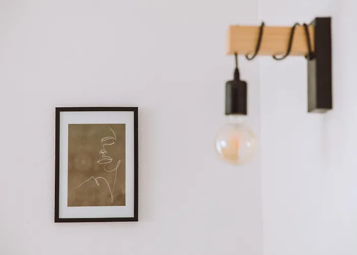 Idyllisches Mit Teich Ferienhaus